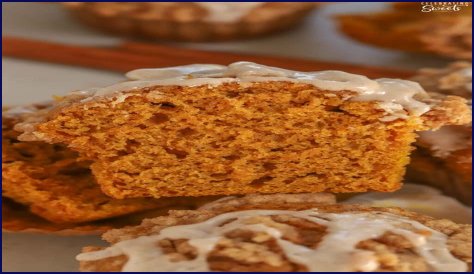 Pumpkin Muffins {top-rated} - Celebrating Sweets